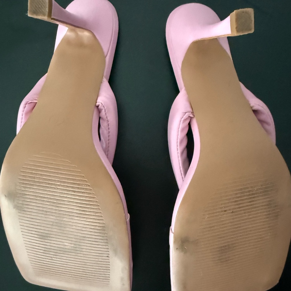 Elegant Pink Women's Heels - Picture 3 of 3
